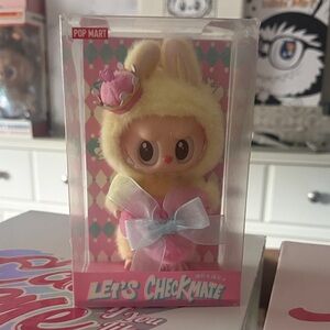 Pop Mart Let’s Checkmate vinyl plush
